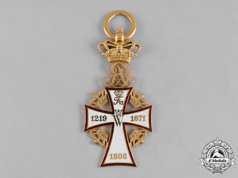 denmark,_kingdom._an_order_of_dannebrog,_i_class_grand_cross_badge_in_gold,_c.1930_m182_6545