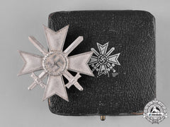 Germany, Wehrmacht. A Cased War Merit Cross, I Class With Swords, By Deschler