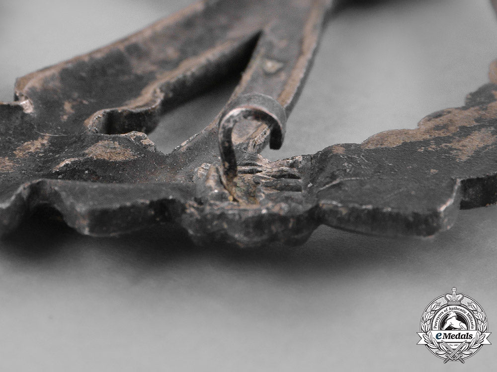 germany,_heer._an_infantry_assault_badge,_silver_grade,_by_richard_simm&_söhne_m182_6789