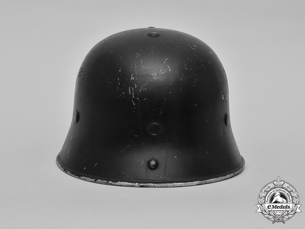 germany,_ordnungspolizei._a_civic_police_steel_helmet,_by_drp_thale_m182_7312
