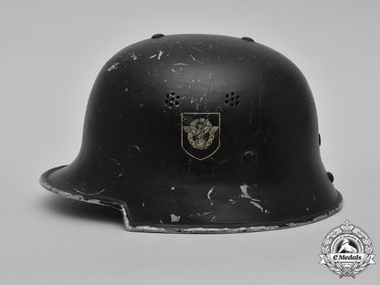 germany,_ordnungspolizei._a_civic_police_steel_helmet,_by_drp_thale_m182_7313