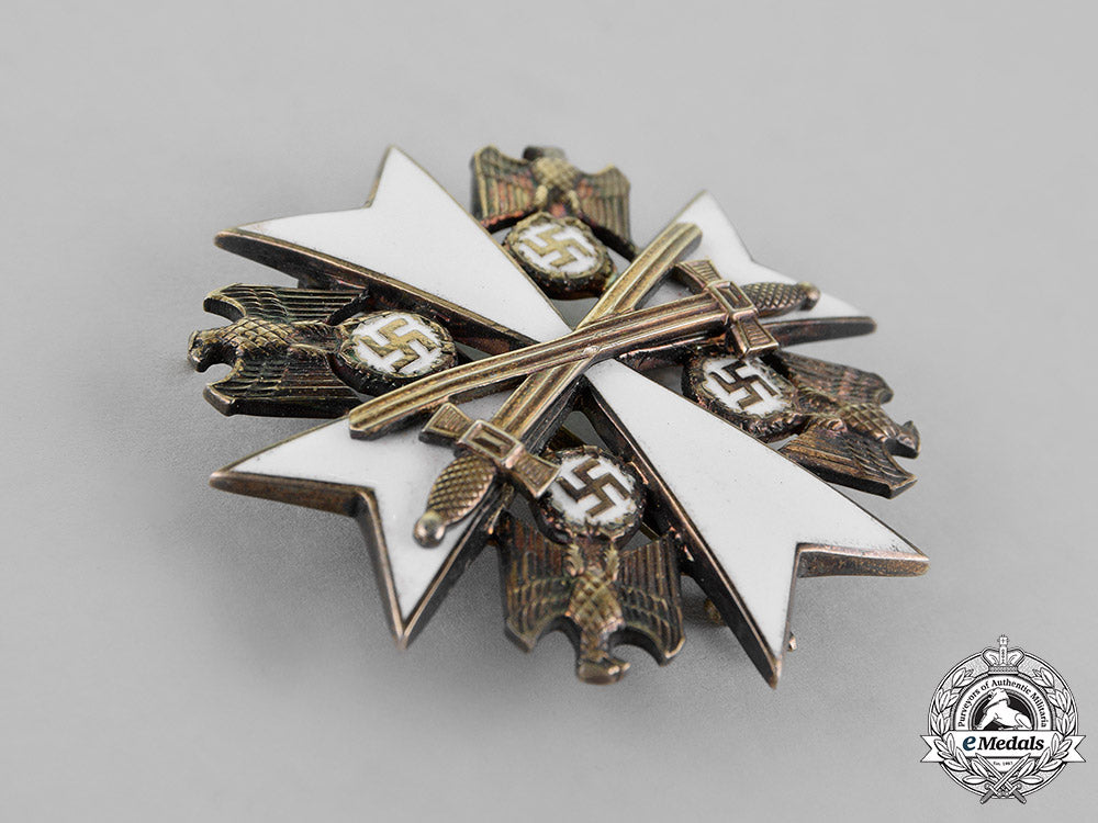 germany._an_order_of_the_german_eagle_second_class_with_swords_by_gebrüder_godet&_co._m18_4089