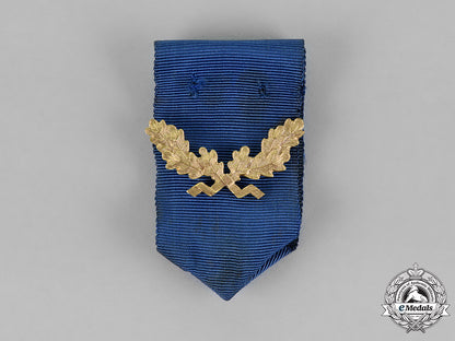 germany._a_set_of_oak_leaves_for_a_wehrmacht40-_year_long_service_cross_m18_4116