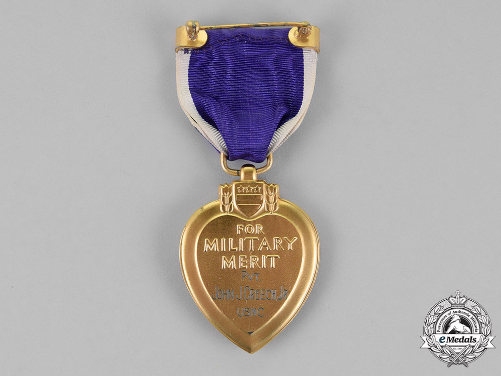 united_states._a_purple_heart_to_private_creech,_jr.,_united_states_marine_corps,_kia_during_the_battle_of_tarawa,1943_m18_4258