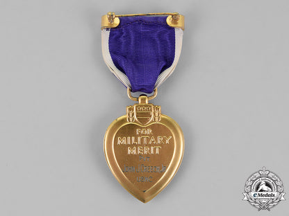 united_states._a_purple_heart_to_private_creech,_jr.,_united_states_marine_corps,_kia_during_the_battle_of_tarawa,1943_m18_4258