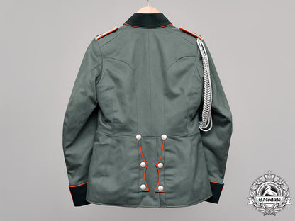 germany._a_wehrmacht_artillery_senior_lieutnant_waffenrock_with_matching_officer’s_visor_cap_m18_4312_1