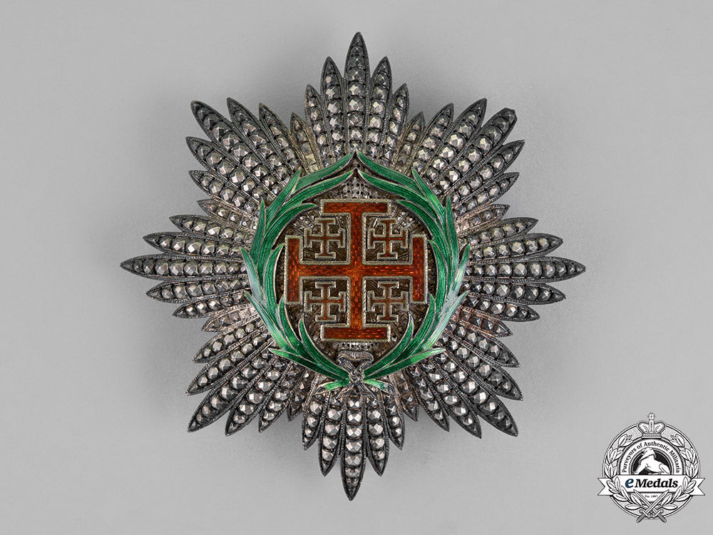 vatican,_papal_states._an_order_of_the_holy_sepulchre_of_jerusalem,_grand_cross_star,_by_j.m.j._can_wielik,_c.1880_m18_4348