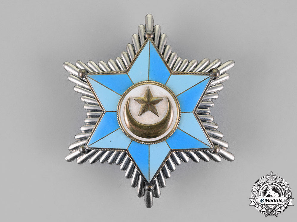 somalia,_republic._an_order_of_the_star,_grand_officer_star,_by_artho_pozzi,_c.1961_m18_4435