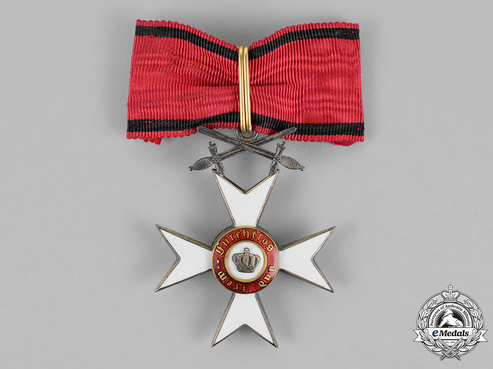 württemberg,_kingdom._an_order_of_the_crown,_knight’s_cross_with_swords,_c.1915_m18_4469