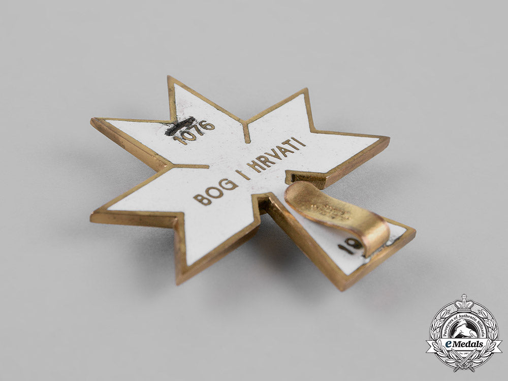 croatia._an_order_of_the_crown_of_king_zvonimir,2_nd_class_m18_4790