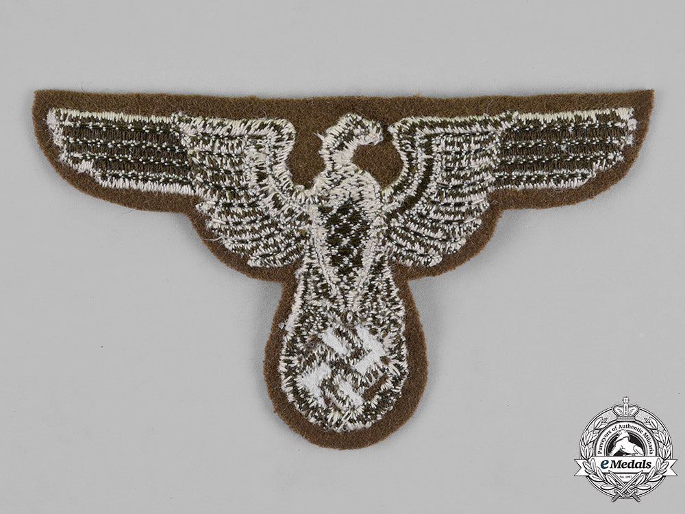 germany._a_breast_eagle_for_members_of_the_reichs_ministry_for_the_occupied_eastern_territories_m18_4945