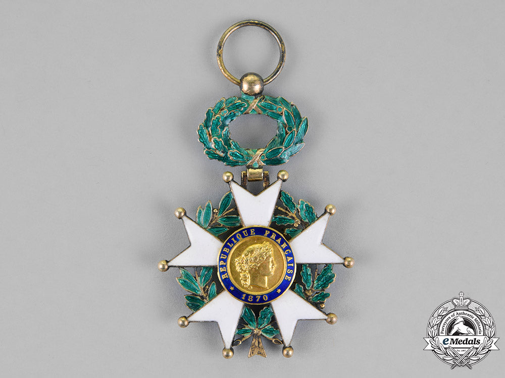 france,_third_republic._a_légion_d'honneur,_chevalier,_c.1946_m18_4980
