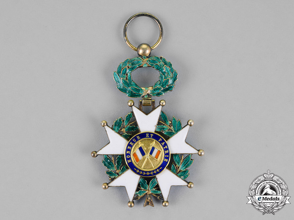 france,_third_republic._a_légion_d'honneur,_chevalier,_c.1946_m18_4981
