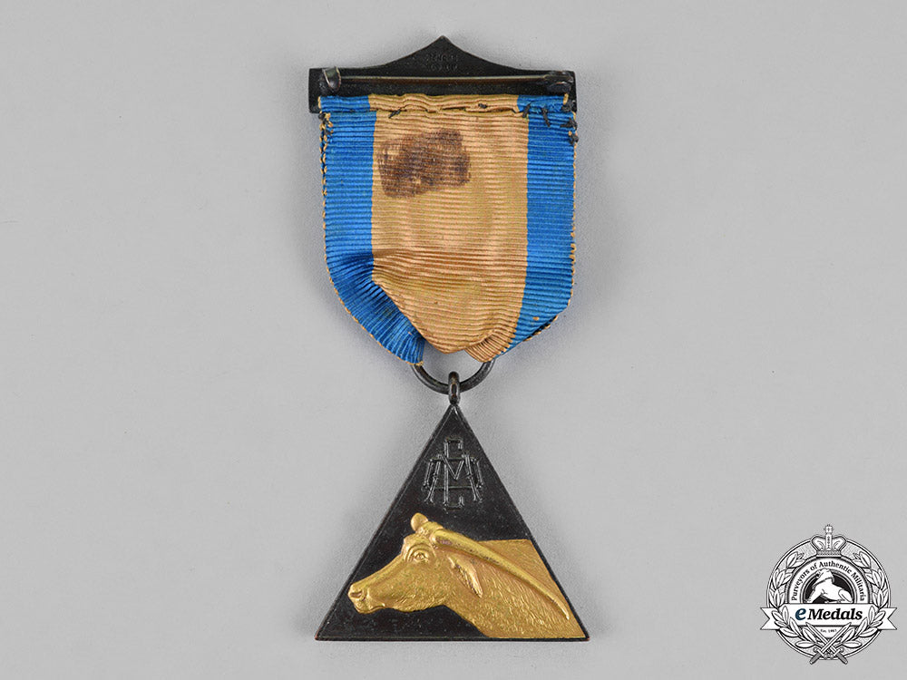 united_states._a_military_order_of_the_carabao_membership_badge,_c.1910_m18_5001