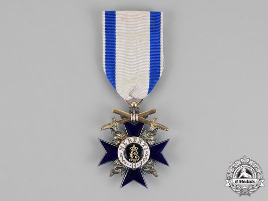 bavaria,_kingdom._an_order_of_military_merit,_third_class,_with_swords,_by_jacob_leser,_c.1914_m18_5032