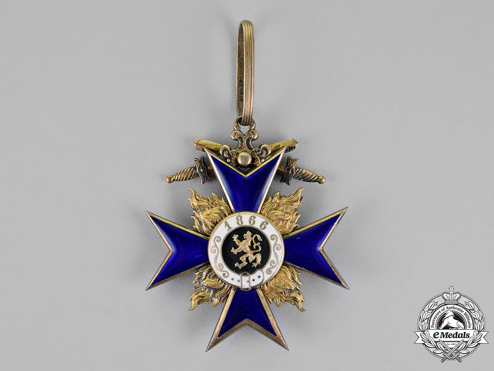 bavaria,_kingdom._a_military_merit_order,_second_class_with_swords,_by_weiss&_cie,_c.1914_m18_5051
