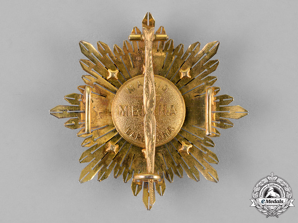 spain,_franco_period._an_order_of_military_merit,_white_distinction,3_rd_class_cross,_c.1950_m18_5102