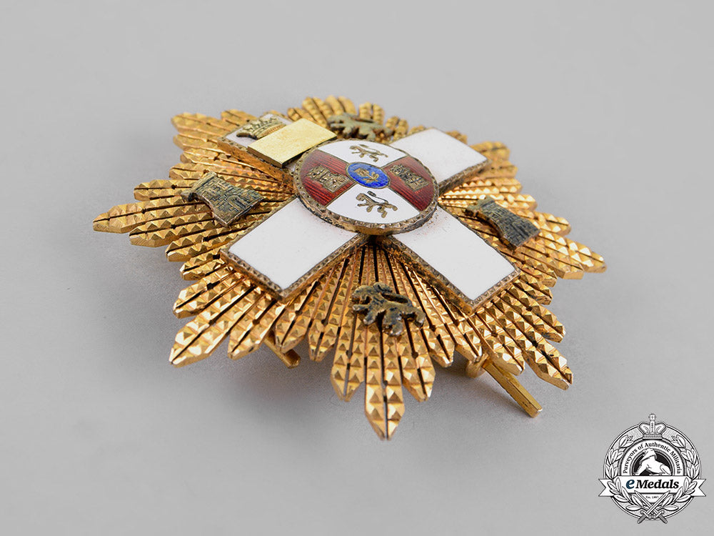 spain,_franco_period._an_order_of_military_merit,_white_distinction,3_rd_class_cross,_c.1950_m18_5103