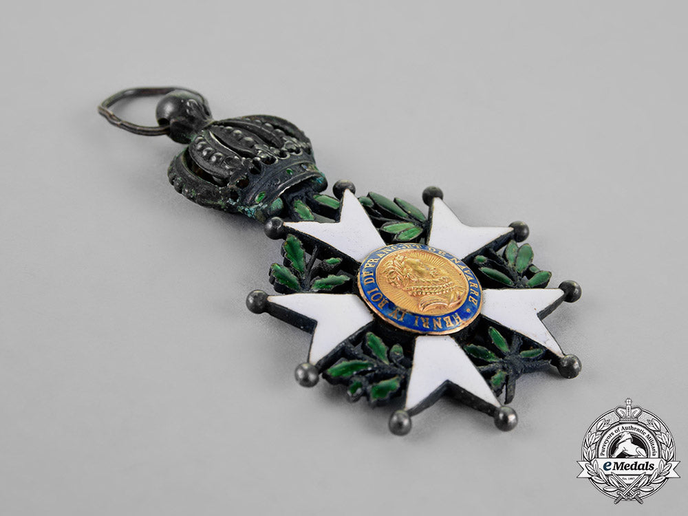 france,_second_restoration._a_legion_d'honneur,_knight,_c.1820_m18_5112