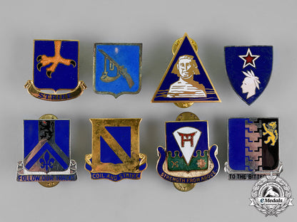 united_states._a_lot_of_forty-_nine_infantry_insignia_badges_m18_5176