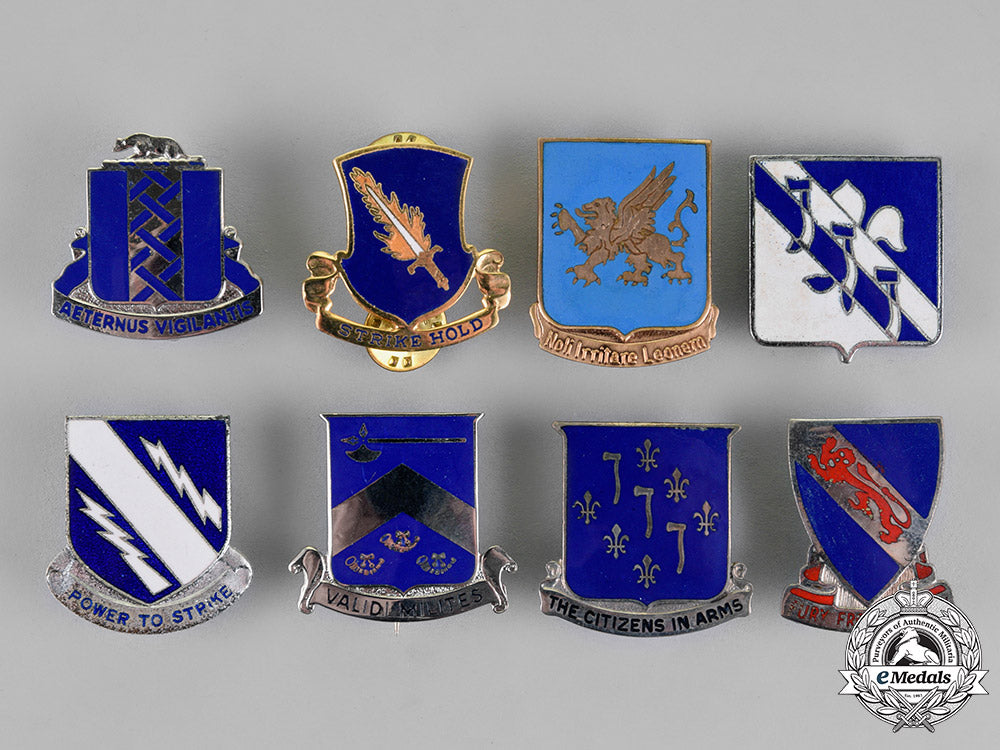 united_states._a_lot_of_forty-_nine_infantry_insignia_badges_m18_5184