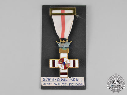 spain,_franco_period._an_order_of_military_merit,_white_distinction_pension,1_st_class_cross,_c.1950_m18_5328_1_1_1