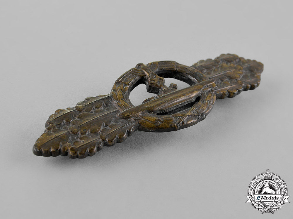 germany._a_submarine_front_clasp,_bronze_grade,_by_schwerin_of_berlin_m18_5376