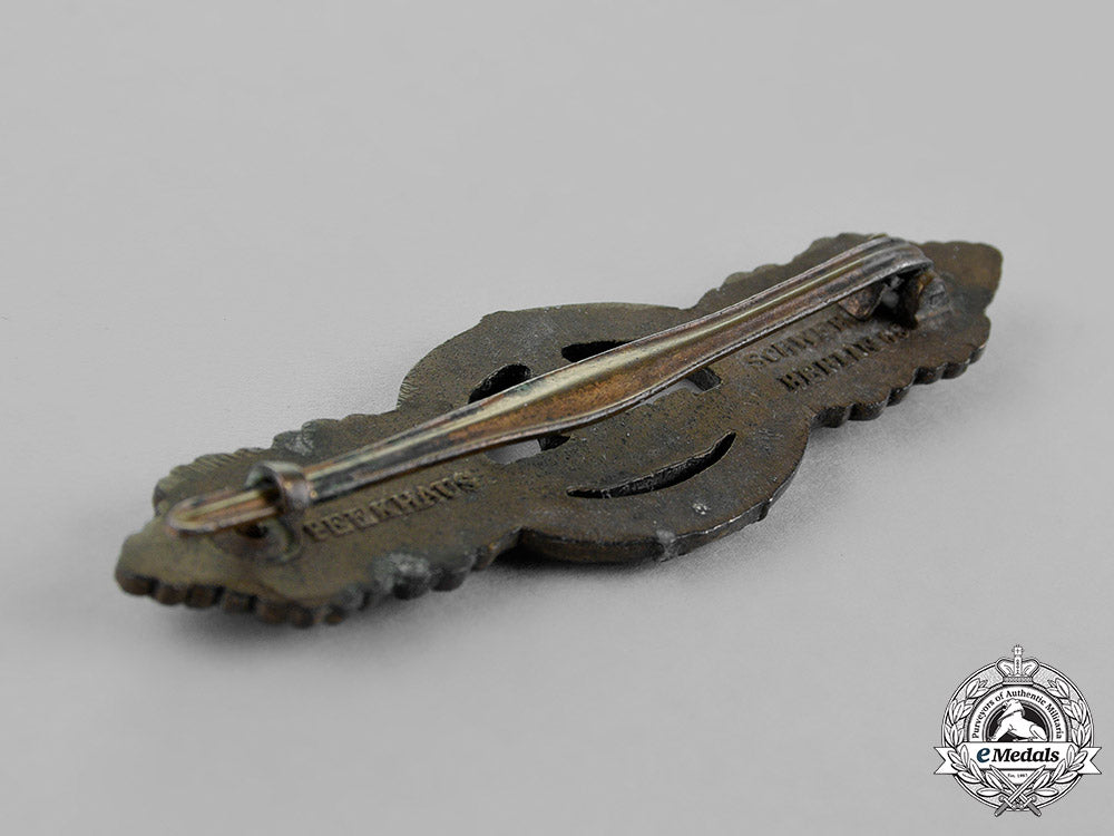 germany._a_submarine_front_clasp,_bronze_grade,_by_schwerin_of_berlin_m18_5377