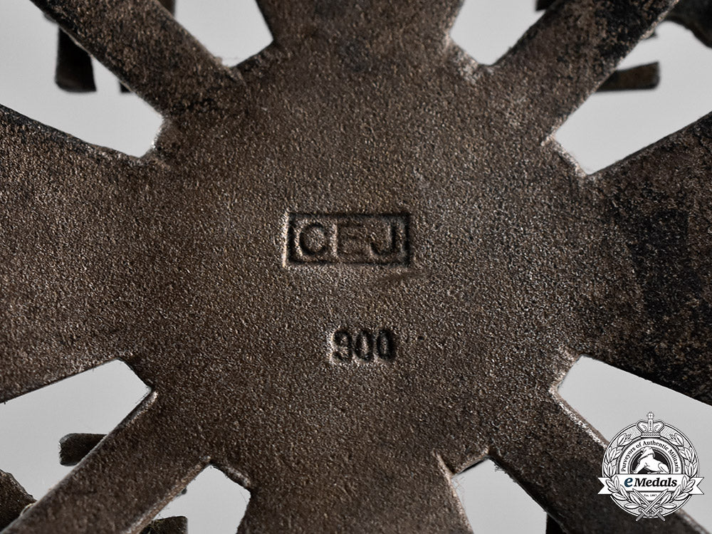 germany._a_spanish_cross_with_swords,_silver_grade,_by_c.e._juncker_m18_5395