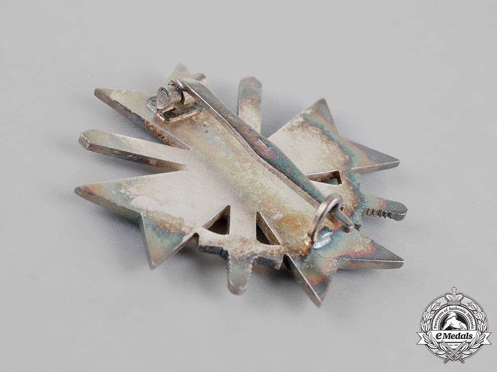 germany._a_war_merit_cross_first_class_with_swords,_cased,_by_deschler&_sohn_m18_5578
