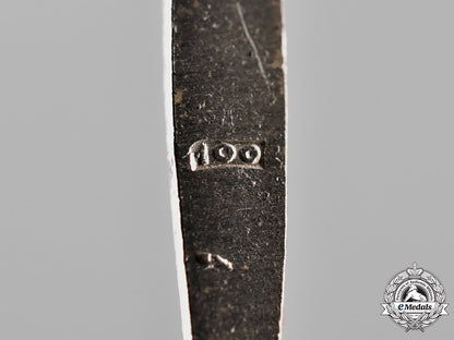 germany._an_eastern_people’s_bravery_decoration,_first_class_silver_grade,_by_r._wächtler&_lange_m18_5604