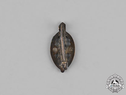 germany._a_lot_of_second_war_german_veteran’s_association_insignia_m18_5701