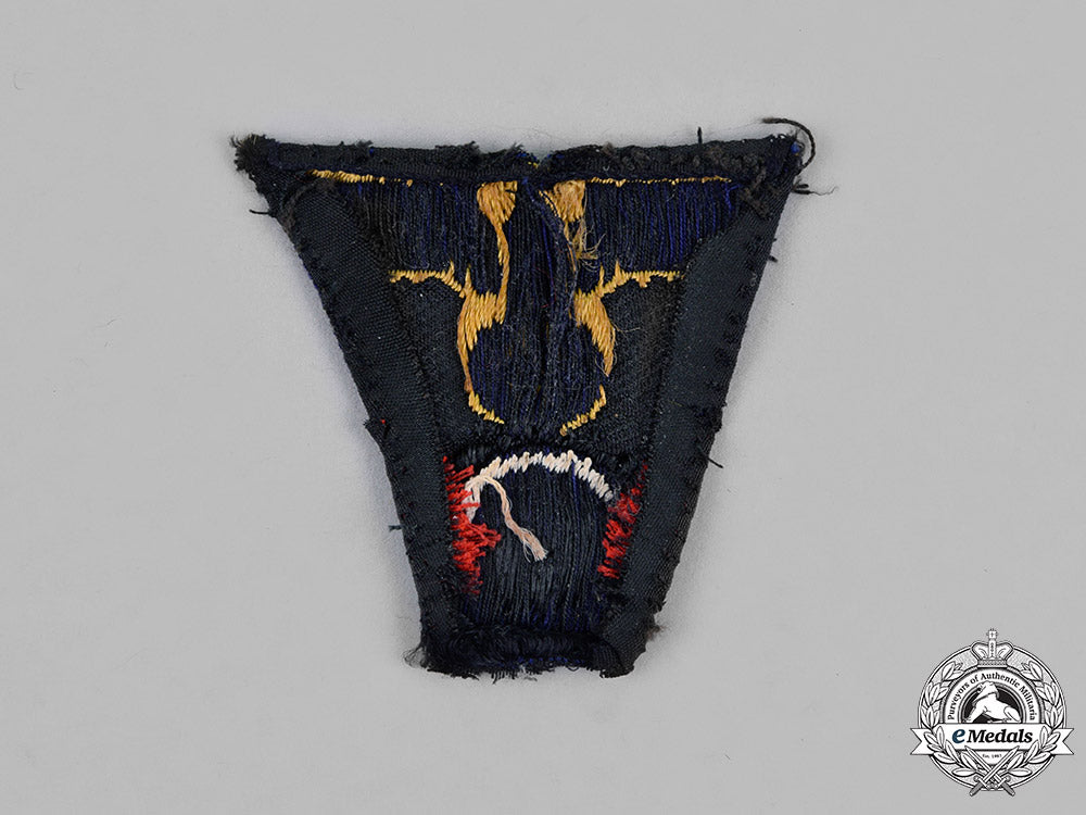 germany._a_lot_of_reichsbahn&_bahnschutz_insignia_m18_5731