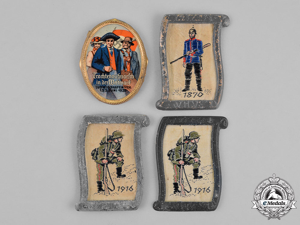 germany._a_lot_of_first_and_second_war_period_insignia_m18_5741