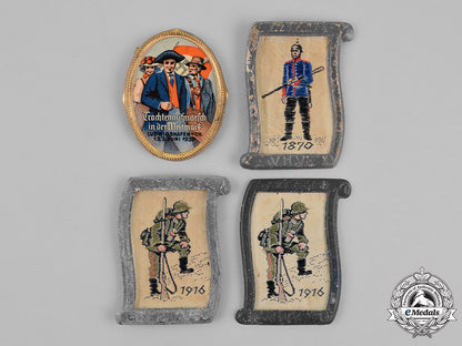 germany._a_lot_of_first_and_second_war_period_insignia_m18_5741