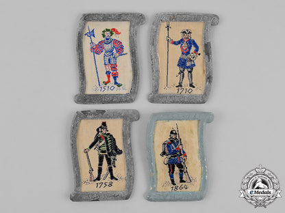 germany._a_lot_of_first_and_second_war_period_insignia_m18_5743