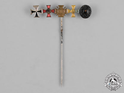 germany._a_lot_of_two_first_and_second_war_german_insignia_m18_5755