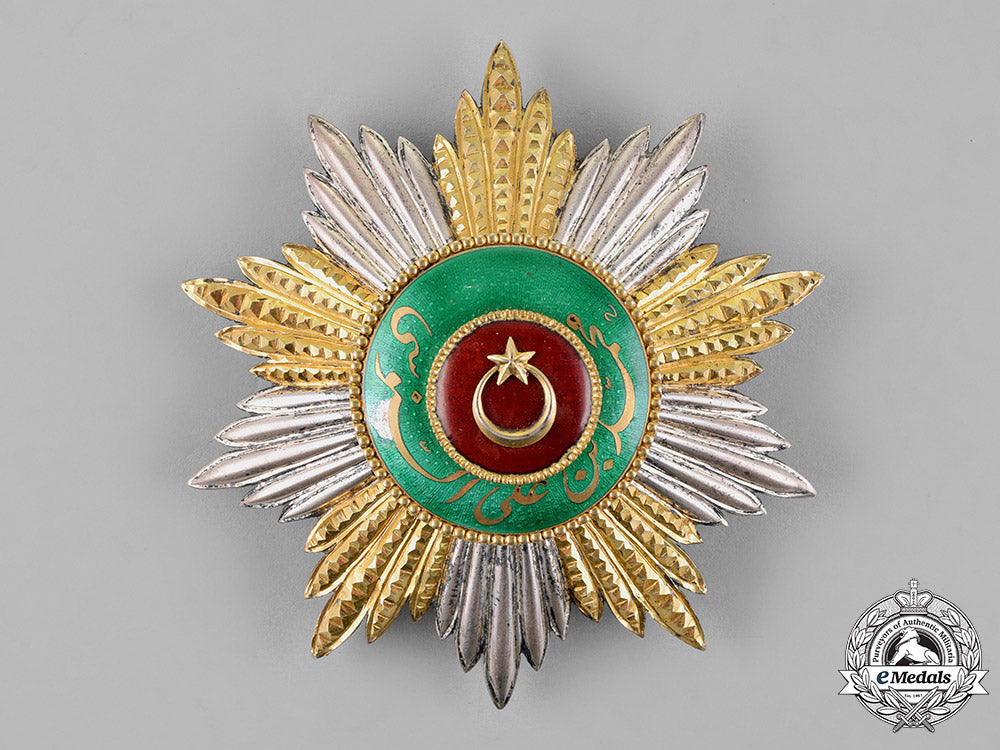 libya,_kingdom._an_order_of_ibn_ali_al-_senoussi1_st_class_grand_cross,_c.1952_m18_5831