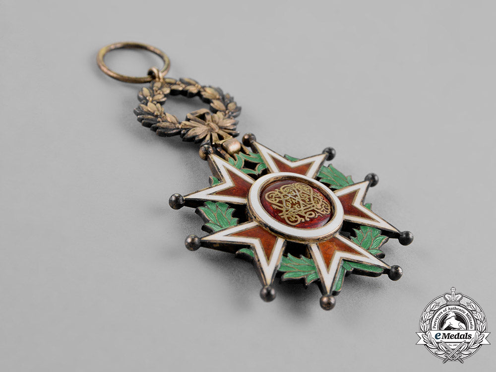 zanzibar,_sultanate._an_order_of_the_brilliant_star,5_th_class_knight,_by_godet_m18_5892