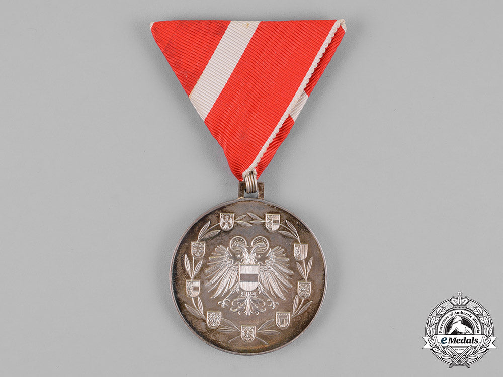 austria,_first_republic._a_large_medal_for_merit_in_silver,_c.1932_m18_5971