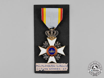 mecklenburg-_strelitz,_duchy._a_houseorder_of_the_wendish_crown,_knight’s_cross,_c.1914_m18_6020