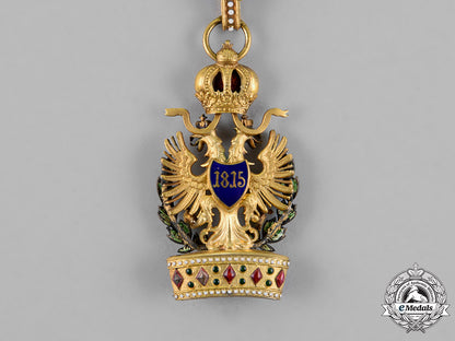 austria,_empire._an_order_of_the_iron_crown,_third_class_with_grand_cross_small_decoration,_c.1916_m18_6046
