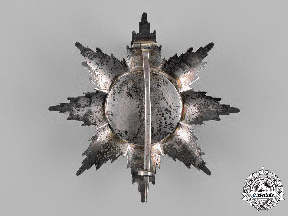 china,_qing_dynasty._an_order_of_the_double_dragon,2_nd_class,_by_feodor_rückert,_c.1885_m18_6055