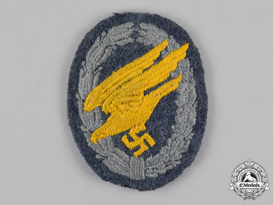 germany,_luftwaffe._a_fallschirmjäger_badge,_cloth_version_m18_6097