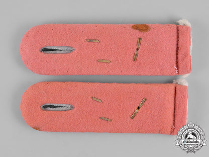 germany,_heer._a_set_of_panzer_grenadier_division“_großdeutschland”_oberleutnant_shoulder_boards_m18_6101