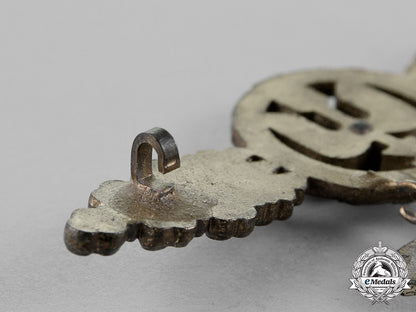 germany,_luftwaffe._a_squadron_clasp_for_long_distance_figthers,_gold_grade,_with_special_grade_hanger,_by_g.h._osang_m18_6187