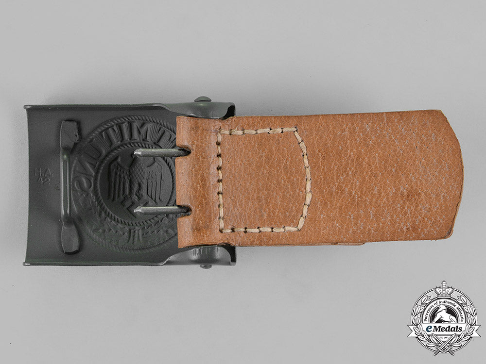 germany,_wehrmacht._a_standard_service_belt_buckle,_by_h._arld_of_nürnberg,_c.1942_m18_6217