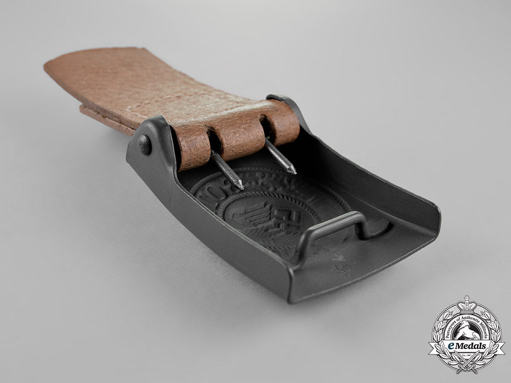 germany,_wehrmacht._a_standard_service_belt_buckle,_by_h._arld_of_nürnberg,_c.1942_m18_6218