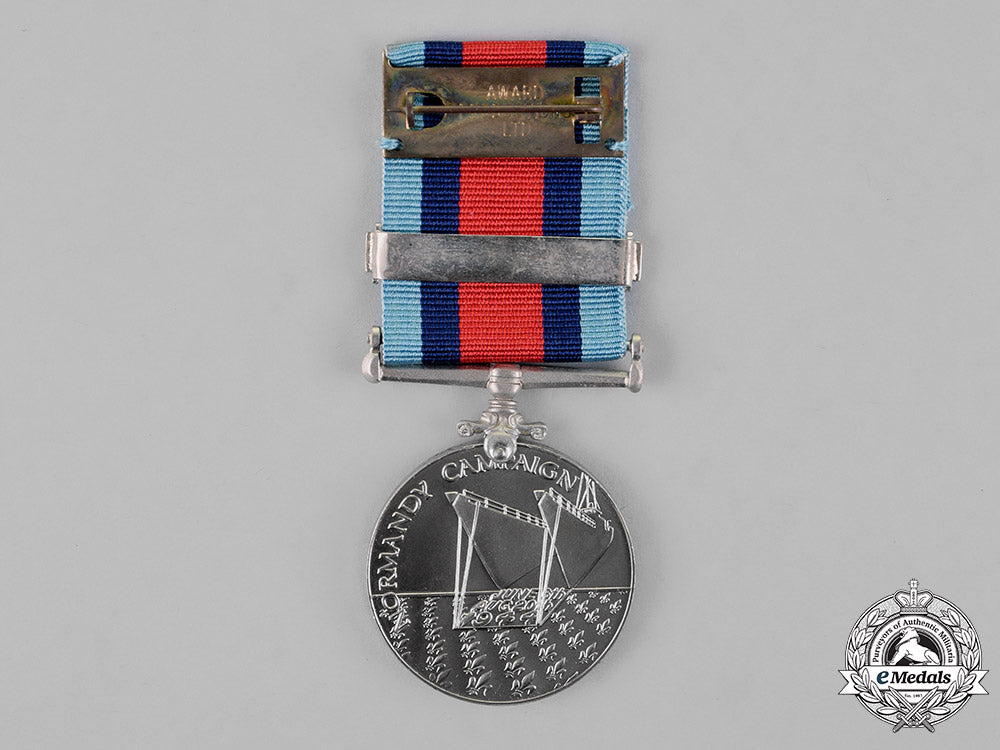 great_britain,_canada._eight_second_war_commemorative_medals&_awards_m18_6413