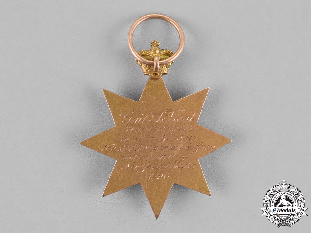 united_states._a_hereditary_order_of_descendants_of_colonial_governors_membership_badge,_c.1896_m18_6657